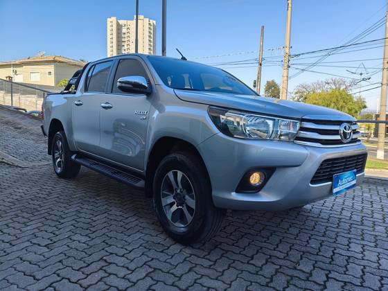 TOYOTA HILUX 2.7 SRV 4X2 CD 16V FLEX 4P AUTOMÁTICO TOYOTA HILUX 2.7 SRV 4X2 CD 16V FLEX 4P AUTOMÁTICO